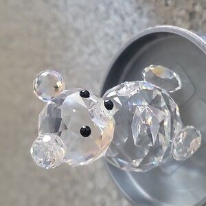 2 3/4" Retired 2000 Swarovski Silver Crystal Bear figurine.